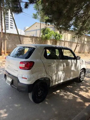Suzuki S-Presso 2021 White