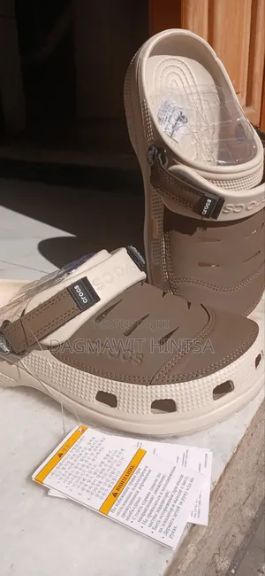 Original Crocs - Big Discount on All Sizes 36-45 ( በታላቅ ቅናሽ)