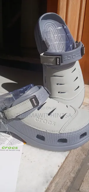 Original Crocs - Big Discount on All Sizes 36-45 ( በታላቅ ቅናሽ)