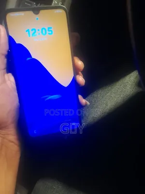 New Samsung Galaxy M10 32 GB Black