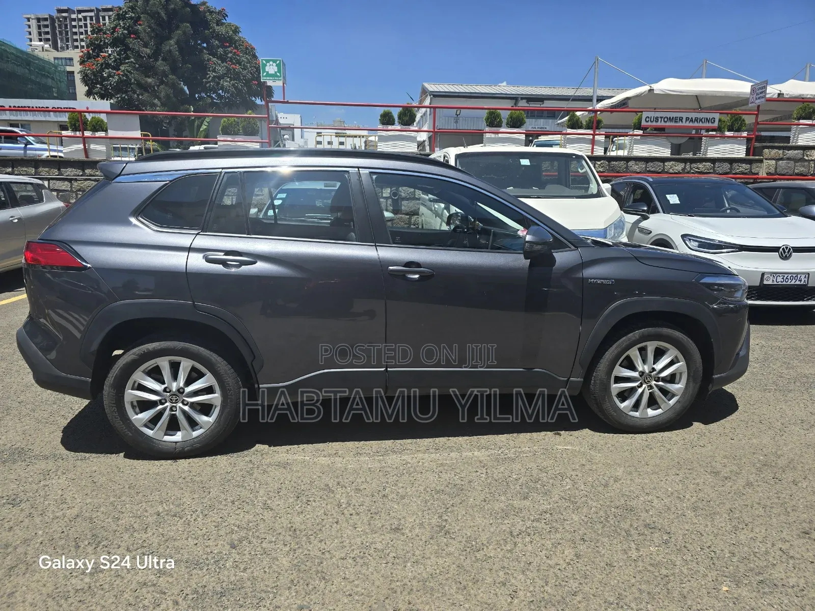 New Toyota RAV4 LE AWD 2024 Gray