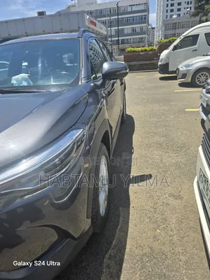New Toyota RAV4 LE AWD 2024 Gray