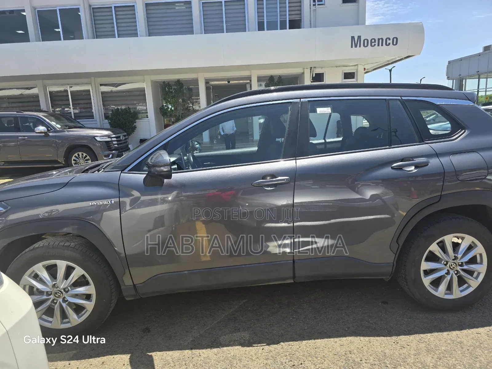 New Toyota RAV4 LE AWD 2024 Gray
