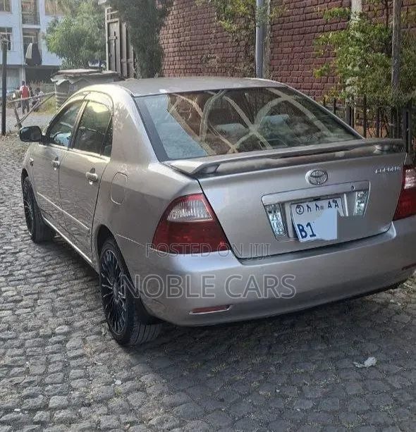 Toyota Corolla 2007 Gold