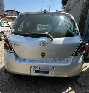 Toyota Yaris 2008 Silver