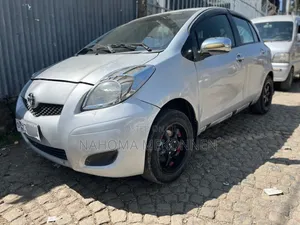 Toyota Yaris 2008 Silver