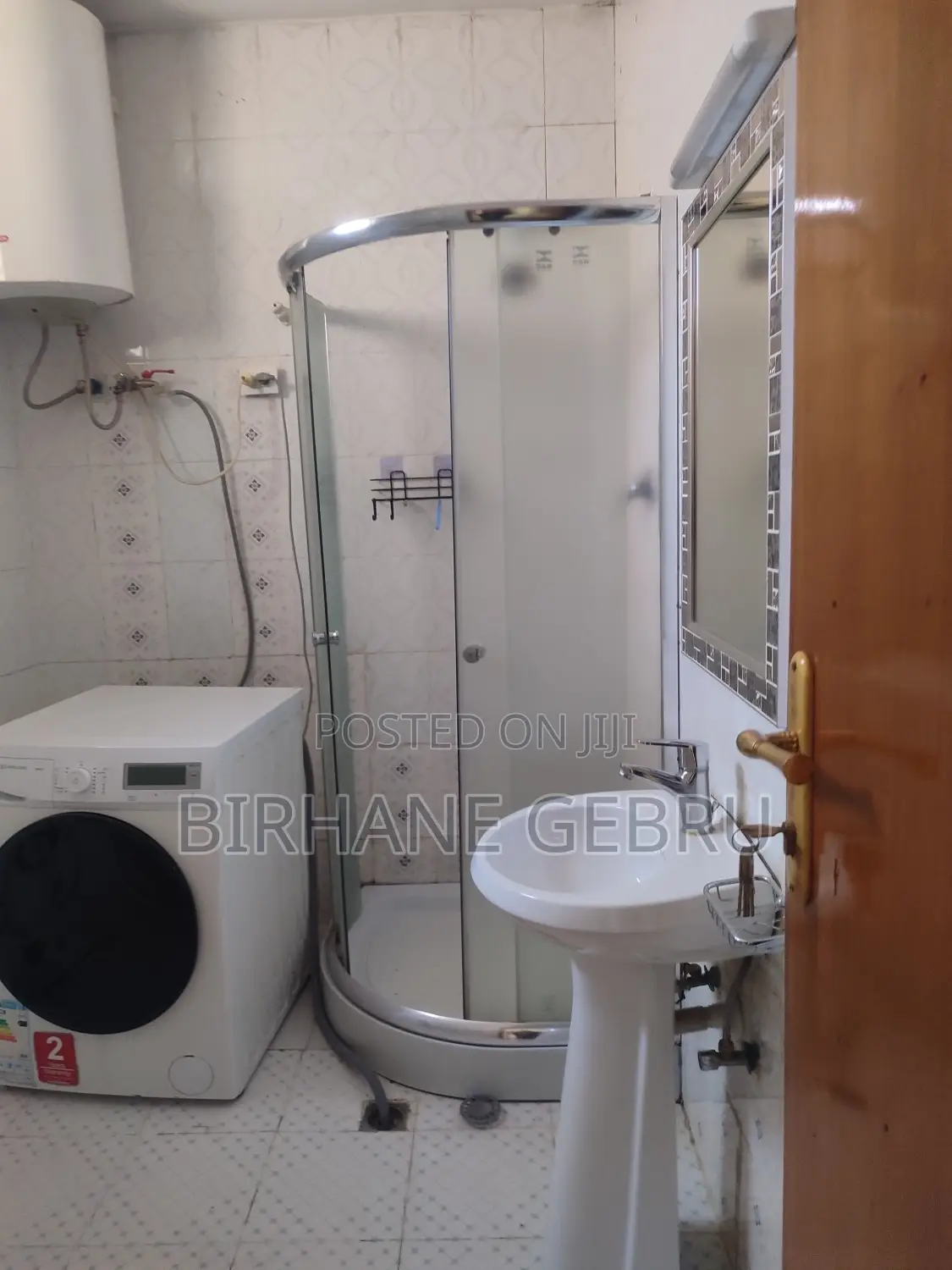 Furnished 7bdrm House in G+2 Fernshed House, Bole for rent