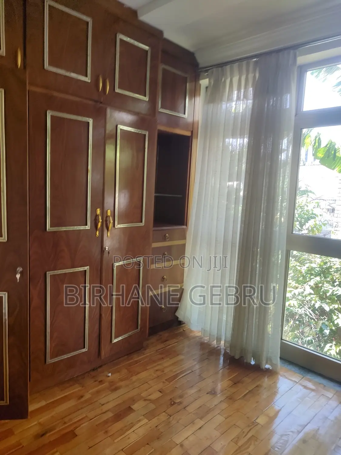 Furnished 7bdrm House in G+2 Fernshed House, Bole for rent