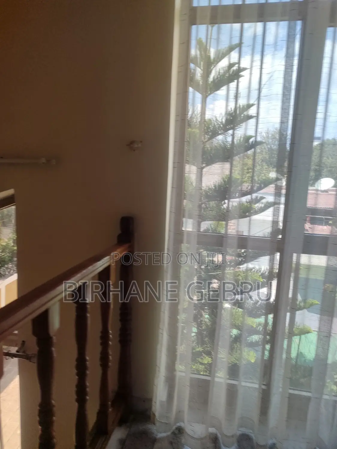 Furnished 7bdrm House in G+2 Fernshed House, Bole for rent