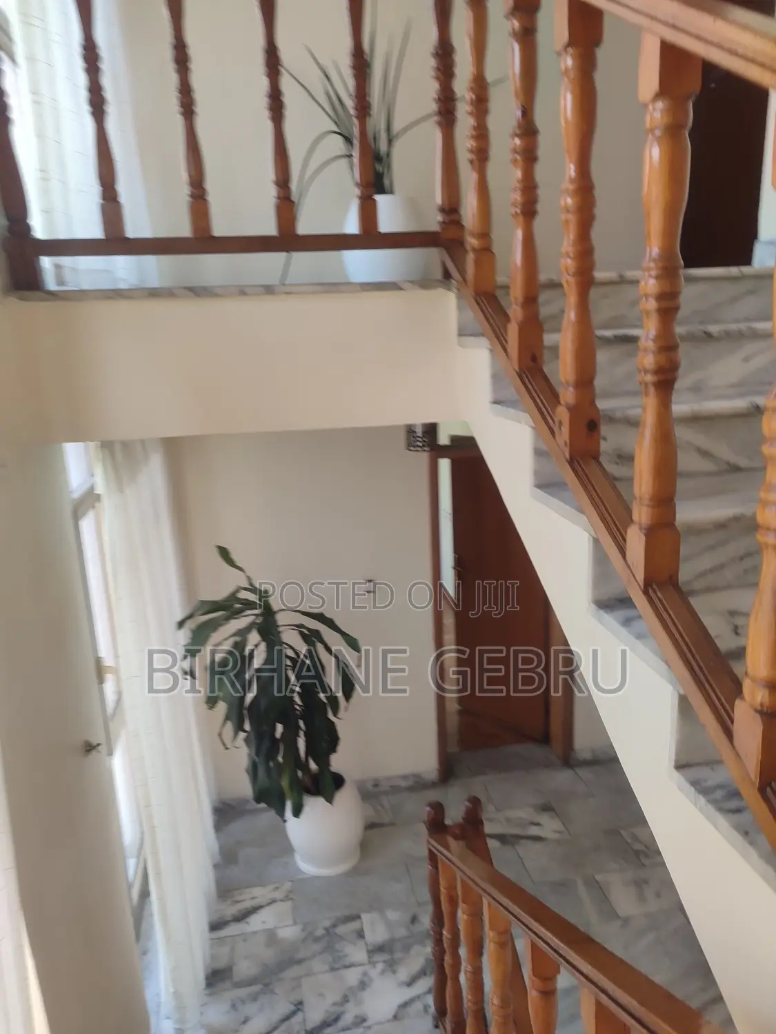 Furnished 7bdrm House in G+2 Fernshed House, Bole for rent