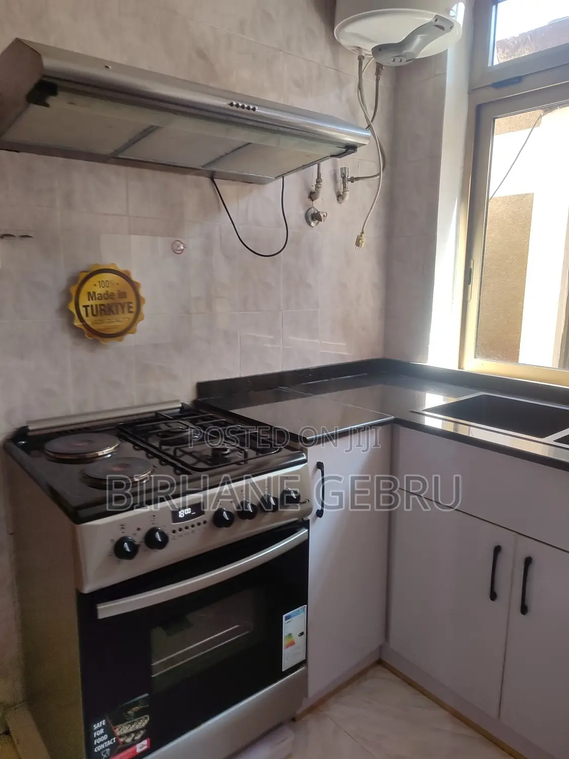Furnished 7bdrm House in G+2 Fernshed House, Bole for rent