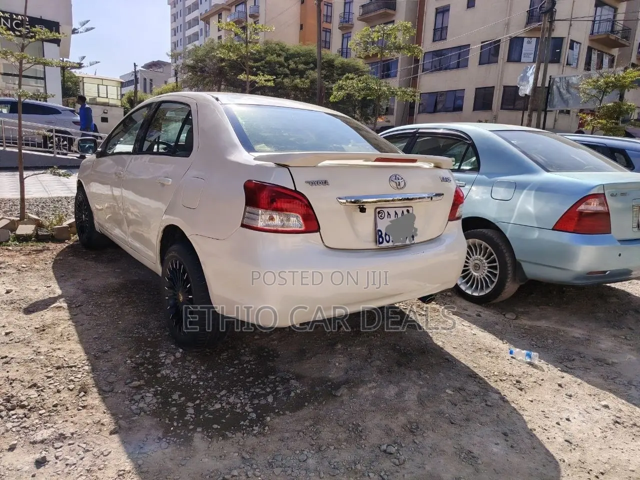 Toyota Yaris 2010 White
