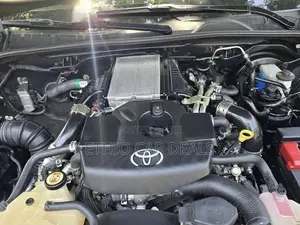Toyota Hilux 2021 Gray