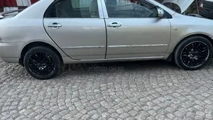 Toyota Corolla 2005 Gold