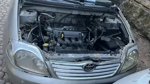 Toyota Corolla 2005 Gold