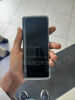 New Samsung Galaxy Z Fold 3 256 GB White