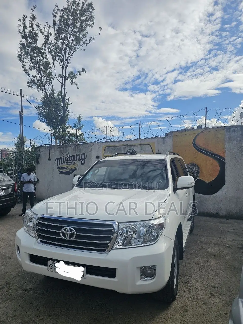 Toyota Land Cruiser 2014 White