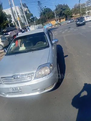 Toyota Corolla 2004 Silver
