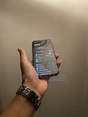 Apple iPhone XR 128 GB Red