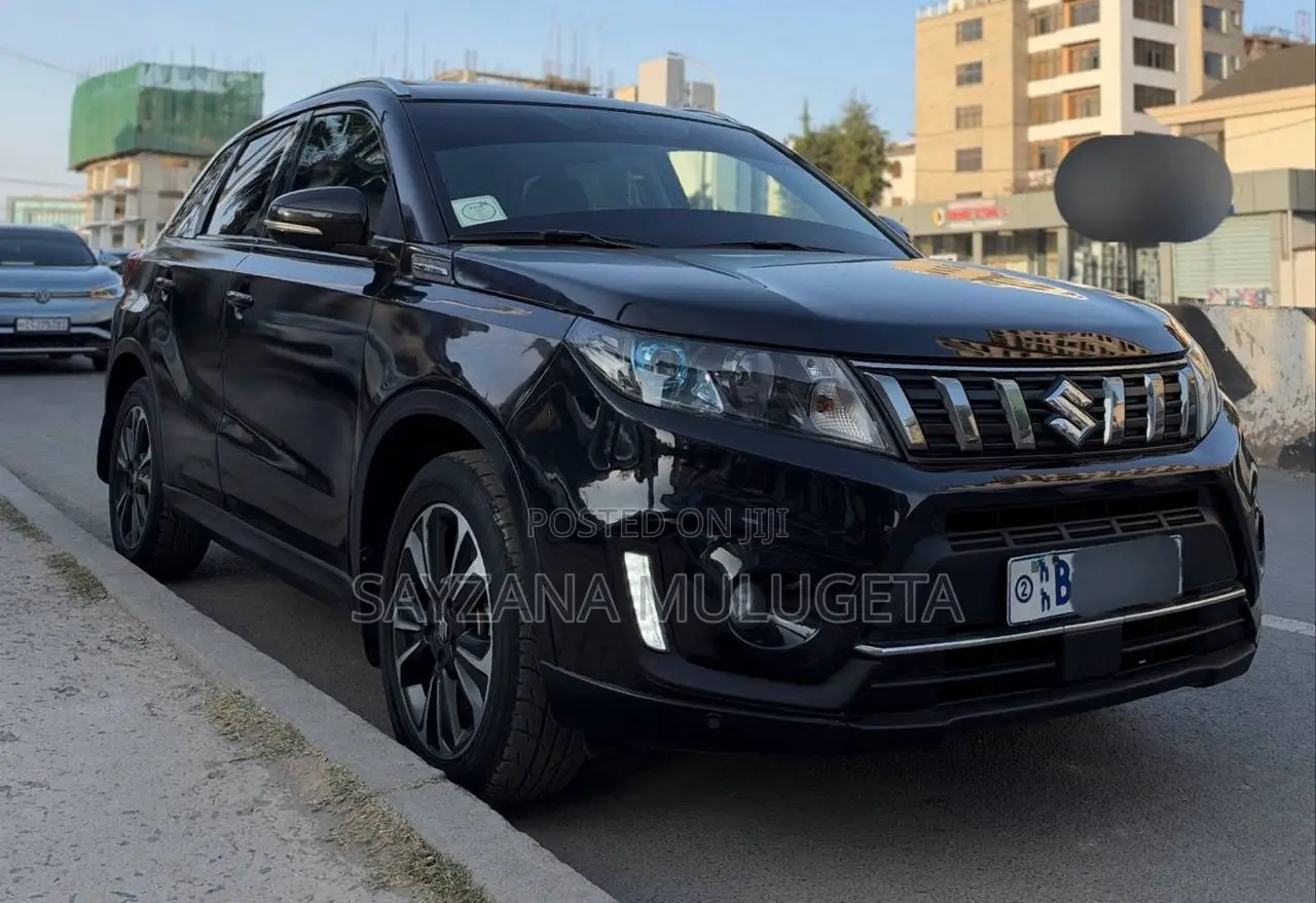 Suzuki Vitara 2021 Black