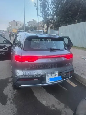 BYD Yuan Up 2025 Gray