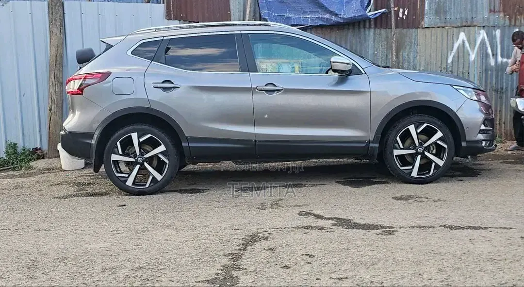 Nissan Qashqai 2018 Black