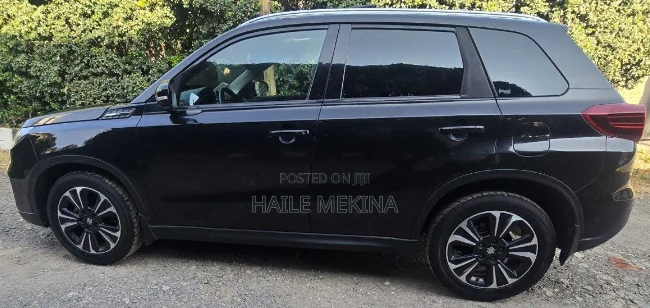 Suzuki Grand Vitara 2020 Black