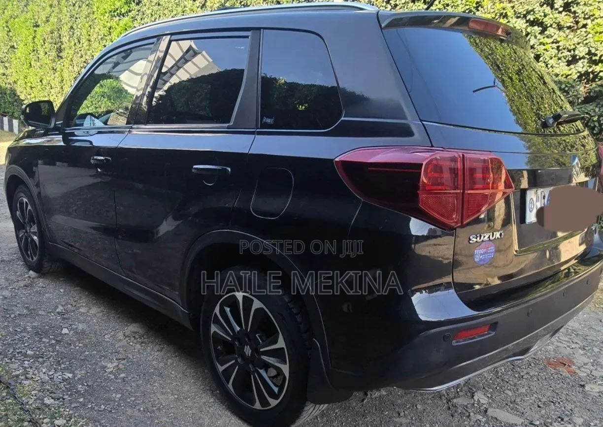 Suzuki Grand Vitara 2020 Black