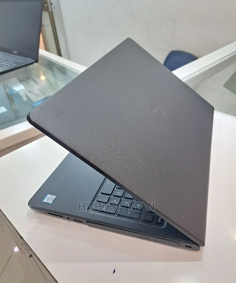 New Laptop Dell Inspiron 15 6GB Intel Core I3 HDD 500GB