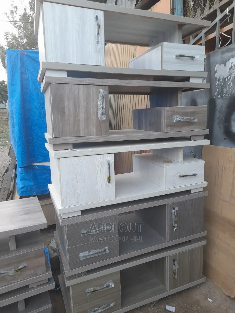 ላምኔት ጠረጴዛዎች/Tables