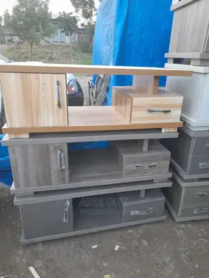 ላምኔት ጠረጴዛዎች/Tables