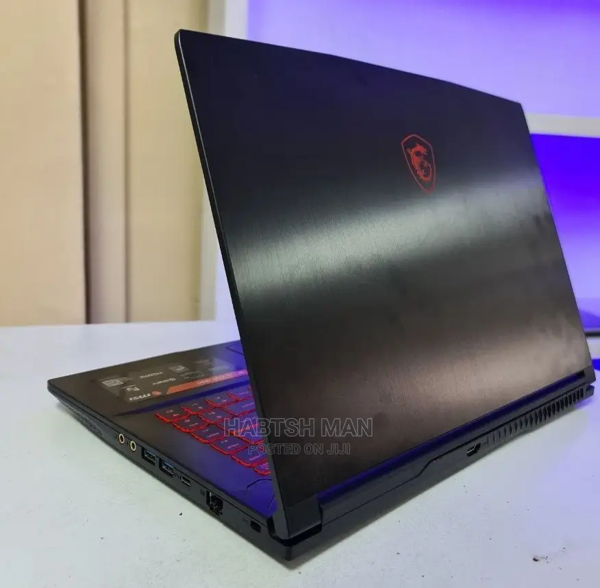New Laptop MSI GF63 8GB Intel Core I5 SSD 256GB