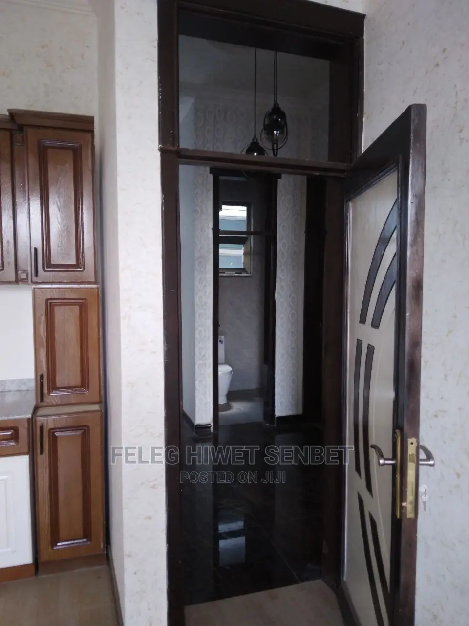 5bdrm Villa in አአ, Bole for Sale