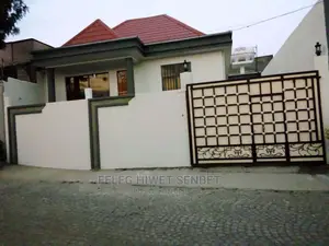 5bdrm Villa in አአ, Bole for Sale