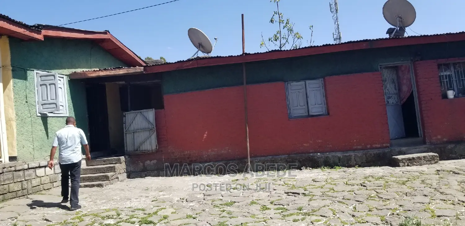6bdrm Villa in Around Winget, Addis Ketema for Sale