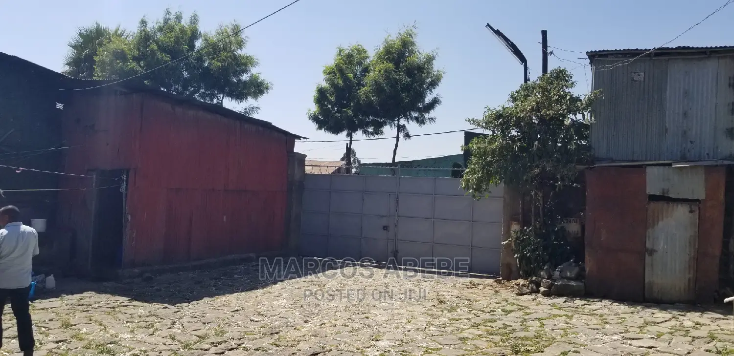 6bdrm Villa in Around Winget, Addis Ketema for Sale