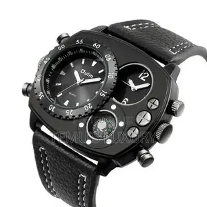 Photo - Oulm Mens Steampunk Quartz Wrist Watch