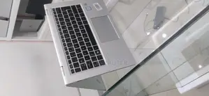 New Laptop HP EliteBook 1030 8GB Intel Core I5 SSD 512GB