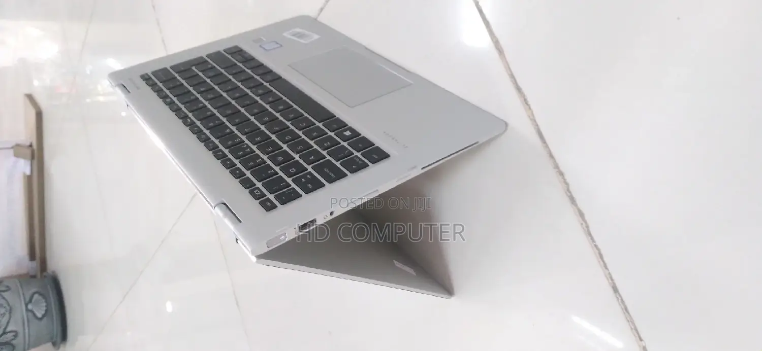 New Laptop HP EliteBook 1030 8GB Intel Core I5 SSD 512GB