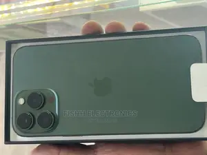 New Apple iPhone 13 Pro Max 256 GB Green