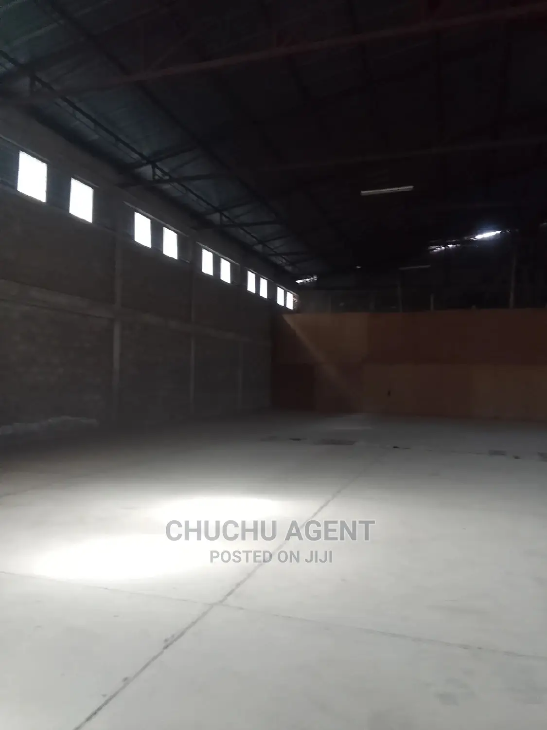 Warehouse Rent at Hile Garment
