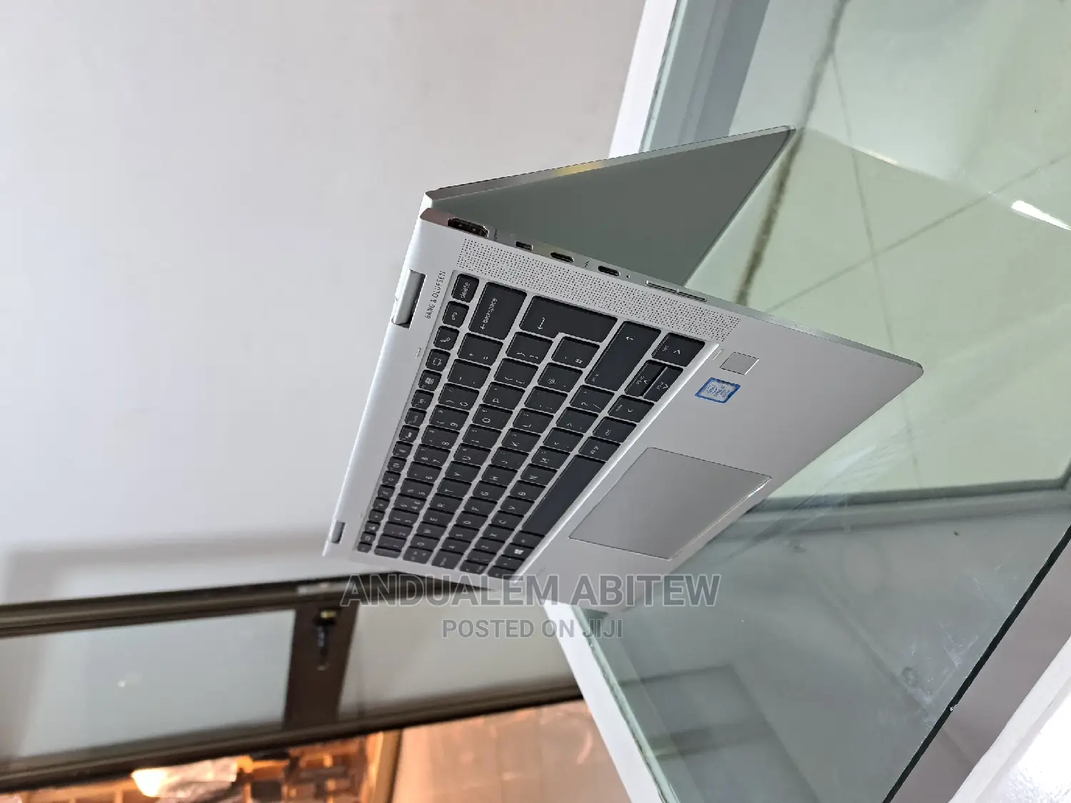 New Laptop HP EliteBook 1030 8GB Intel Core I5 SSD 512GB