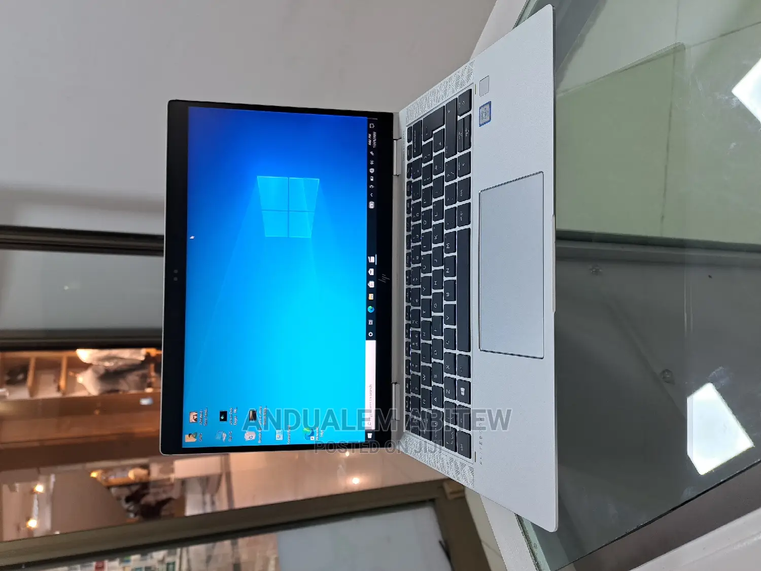 New Laptop HP EliteBook 1030 8GB Intel Core I5 SSD 512GB