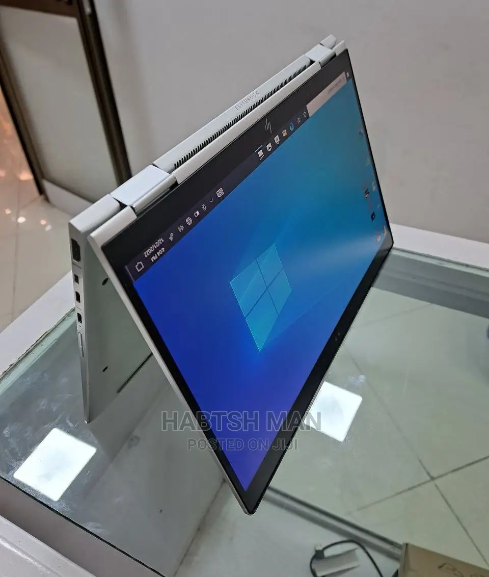 New Laptop HP EliteBook 1030 8GB Intel Core I5 SSD 512GB
