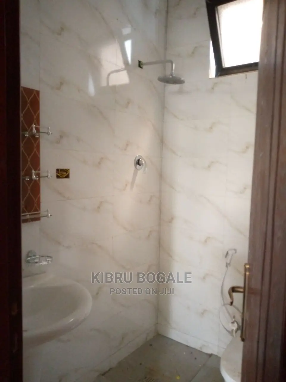 3bdrm Villa in Ayat, Bole for sale