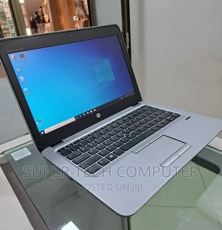 New Laptop HP EliteBook 820 G3 8GB Intel Core I5 HDD 500GB