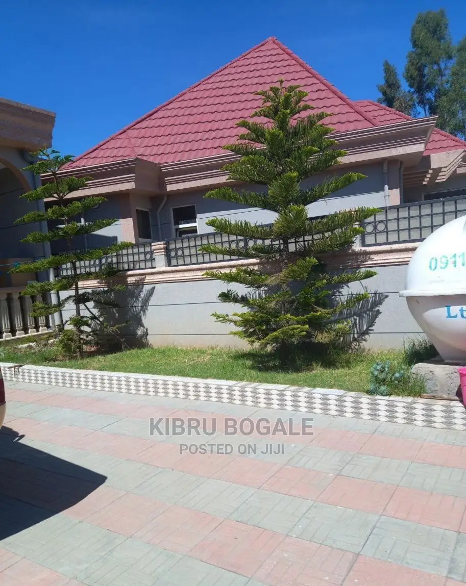 Furnished 3bdrm Villa in Ayat, Bole for Sale