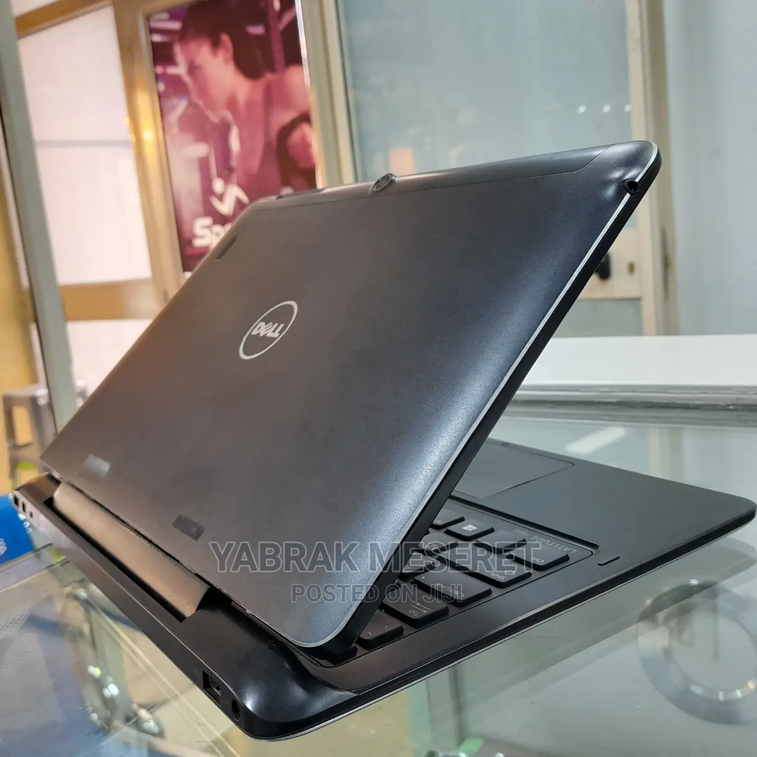 New Laptop Dell 8GB SSD 256GB