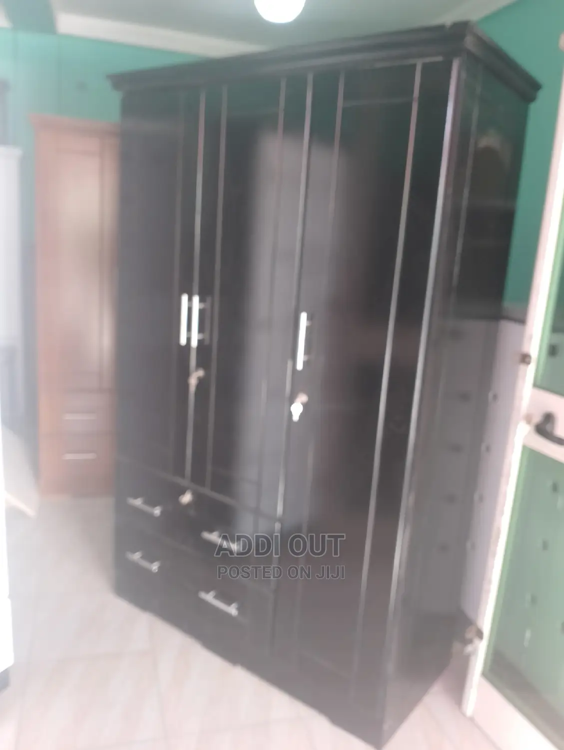 ቁምሳጥን/Cupboard