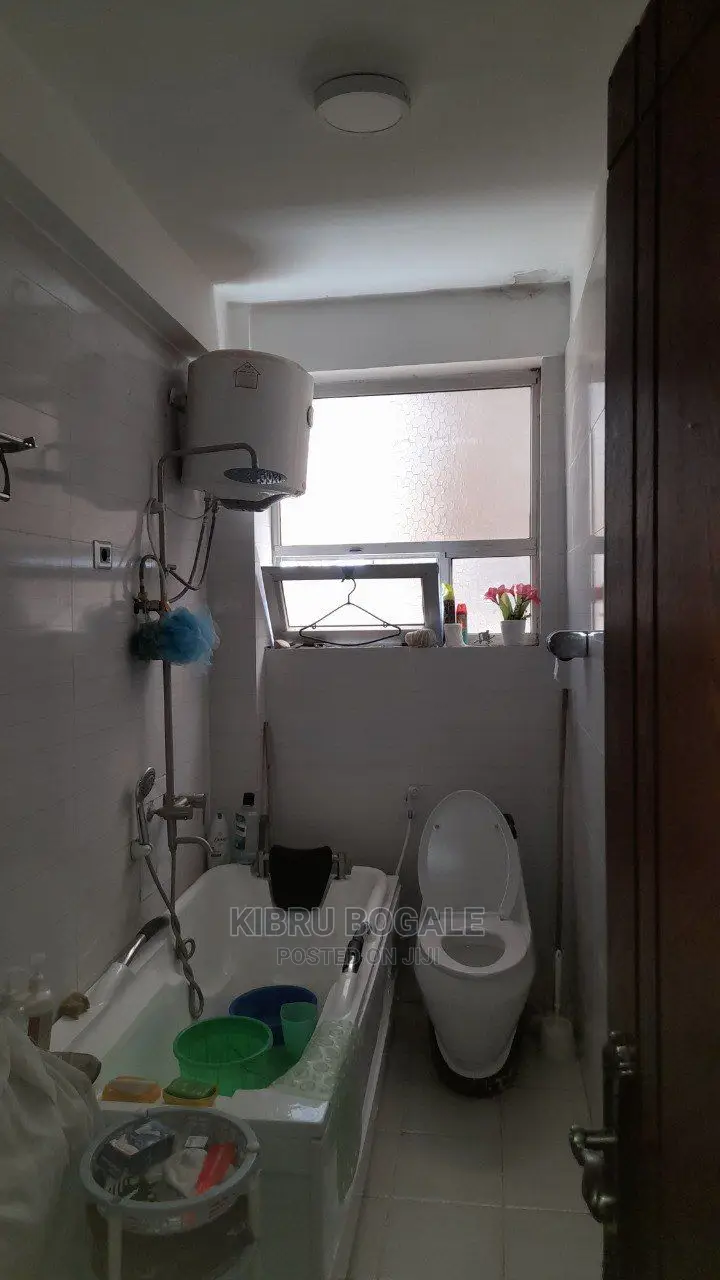 3bdrm Apartment in Samit, Bole for sale